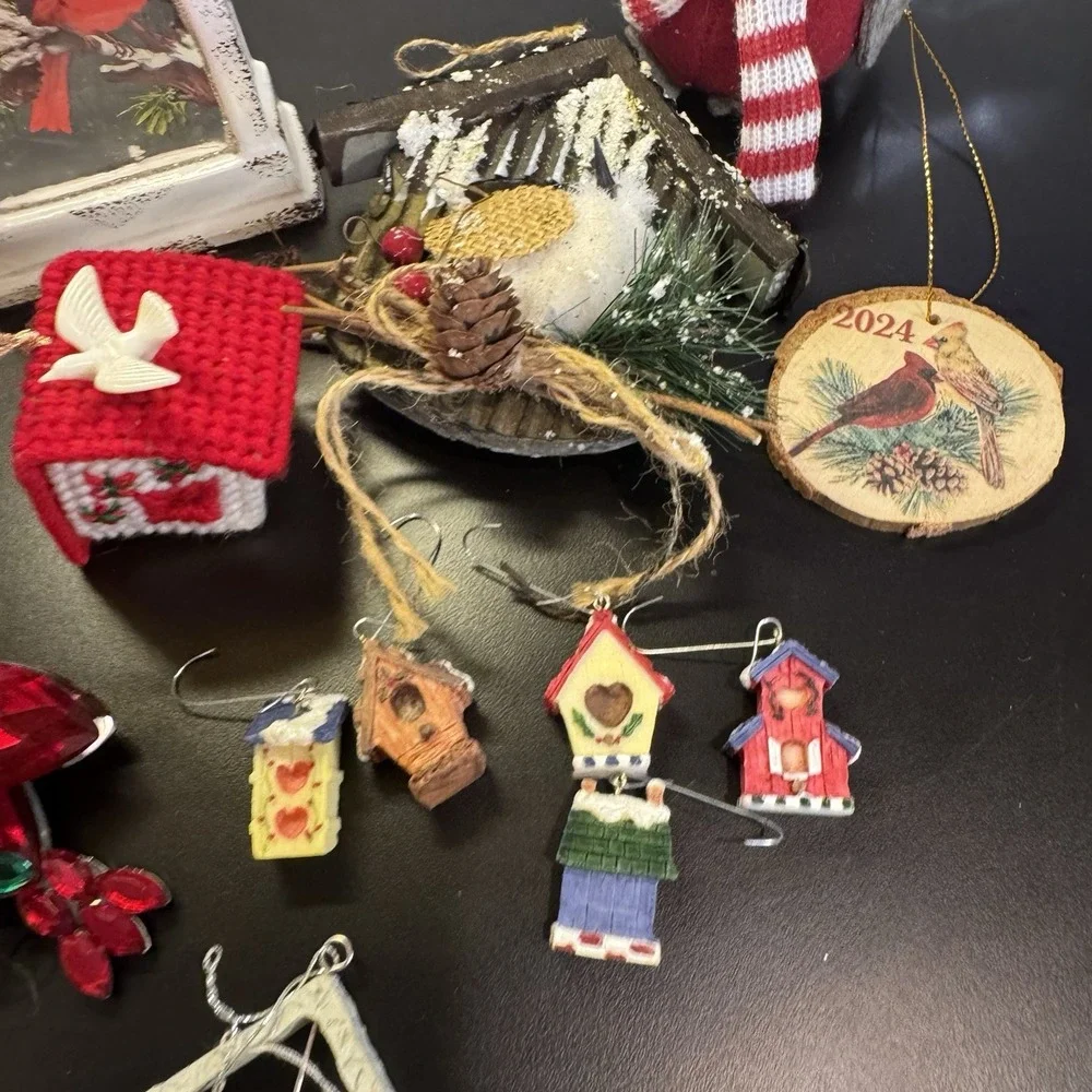 Vintage & Kitsch Handmade Bird Themed‎ Christmas Ornaments and Decor 14